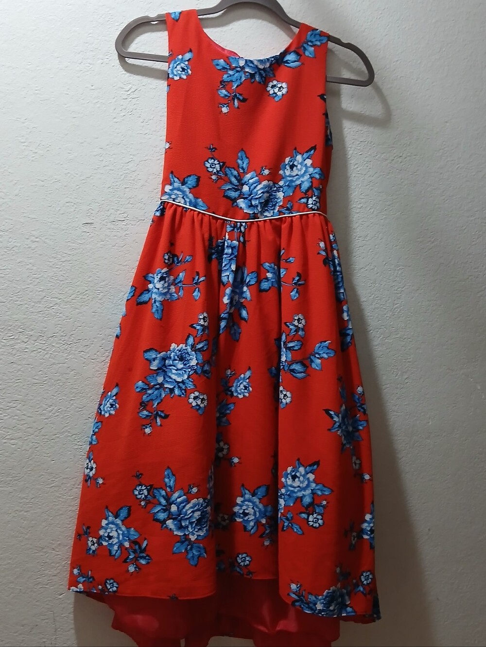 Ellie Nwot size 14 Red Floral High-Low Party Dress with Blue Blooms